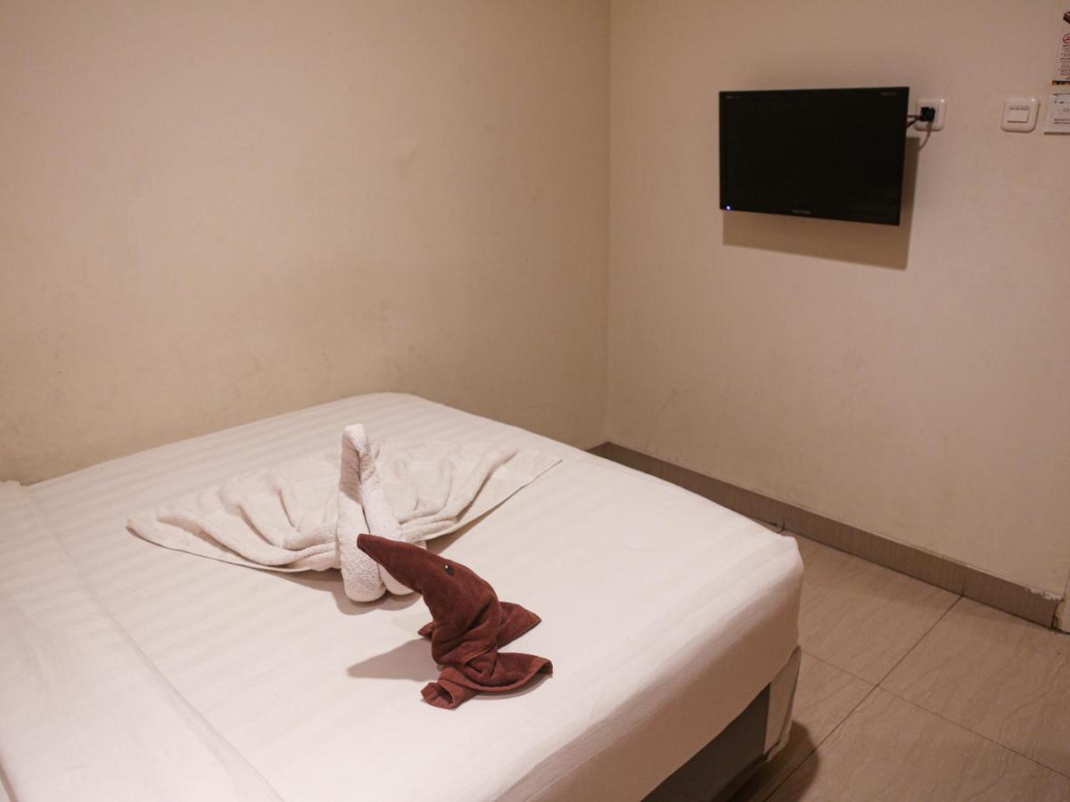 Hotel Pantes Kota Lama Semarang Luaran gambar
